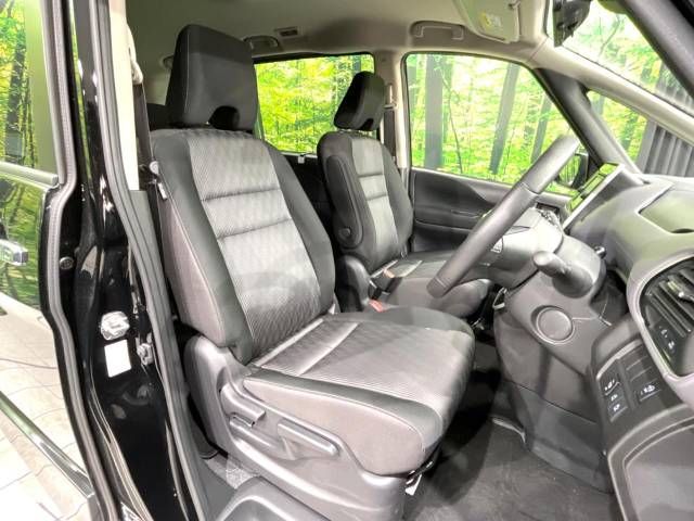 Nissan SERENA 2022-06 185448-8