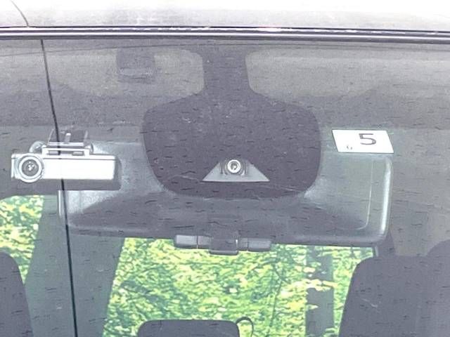 Nissan SERENA 2022-06 185448-5