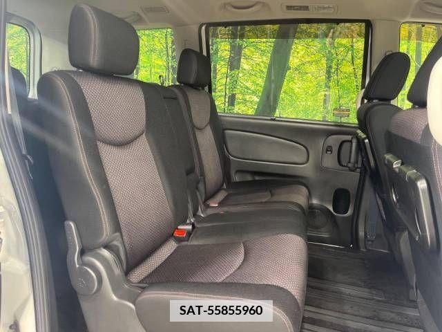 Nissan SERENA 2011-01 335887-9
