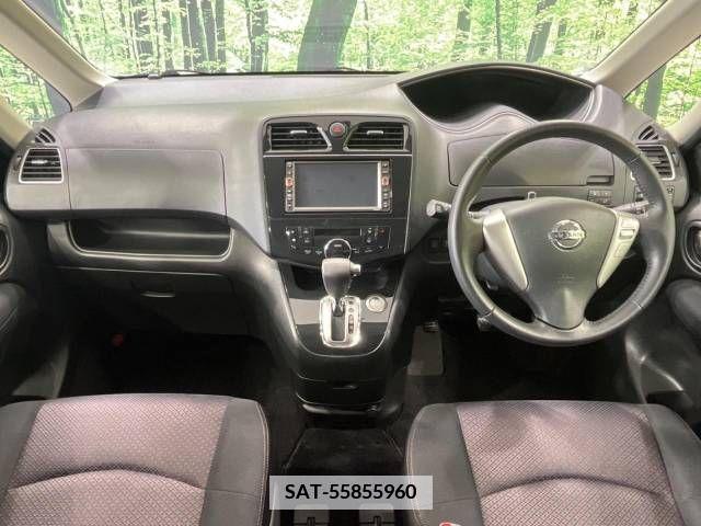 Nissan SERENA 2011-01 335887-1