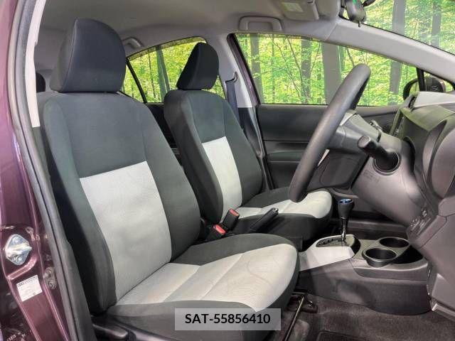 Toyota AQUA 2014-07 389304-8