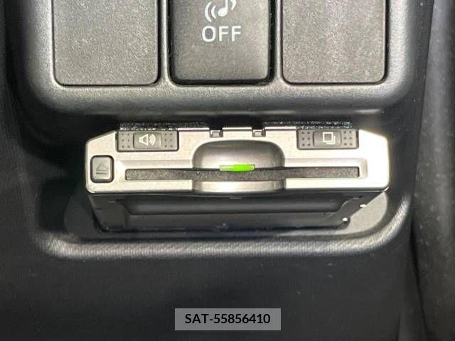 Toyota AQUA 2014-07 389304-6