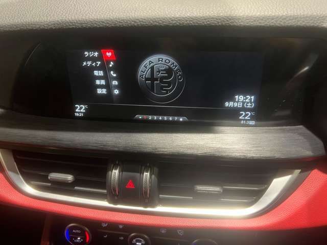 ALFA ROMEO STELVIO 2019-04 16901-16