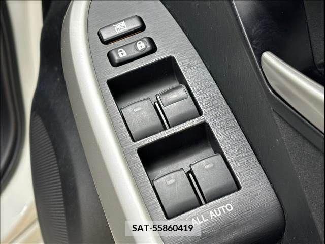 Toyota PRIUS 2012-11 322041-15