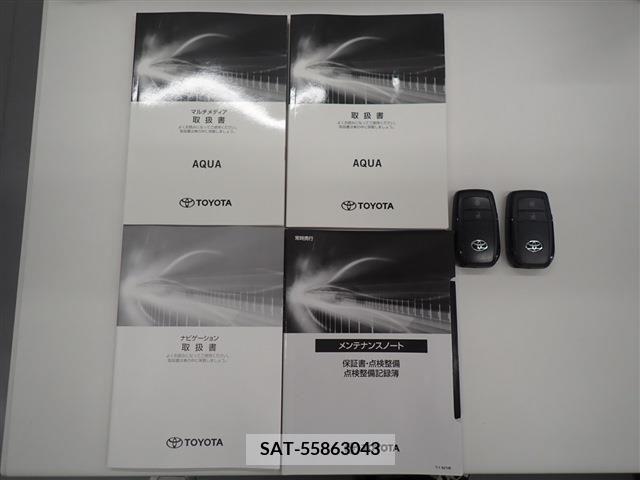 Toyota AQUA 2022-01 389259-2