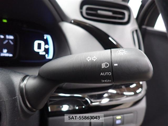 Toyota AQUA 2022-01 389259-18