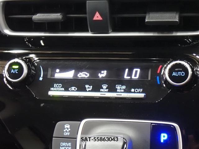 Toyota AQUA 2022-01 389259-13