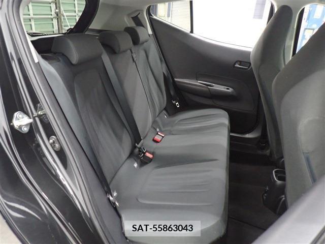 Toyota AQUA 2022-01 389259-22