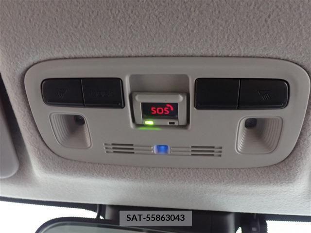 Toyota AQUA 2022-01 389259-15