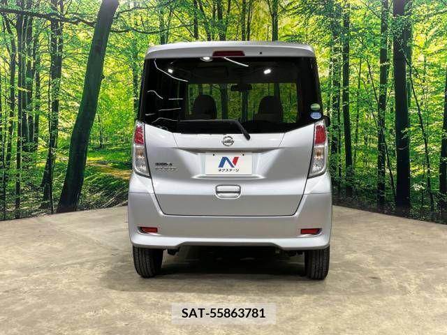 Nissan ROOX 2017-09 323854-15