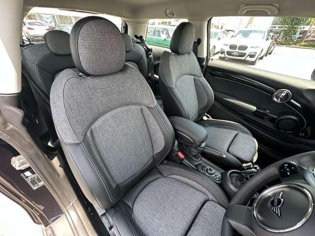 Bmw MINI 2023-02 9765-14