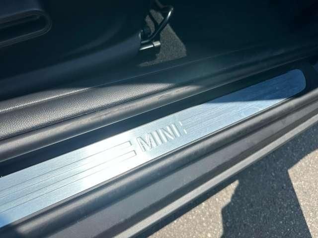 Bmw MINI 2023-02 9765-17