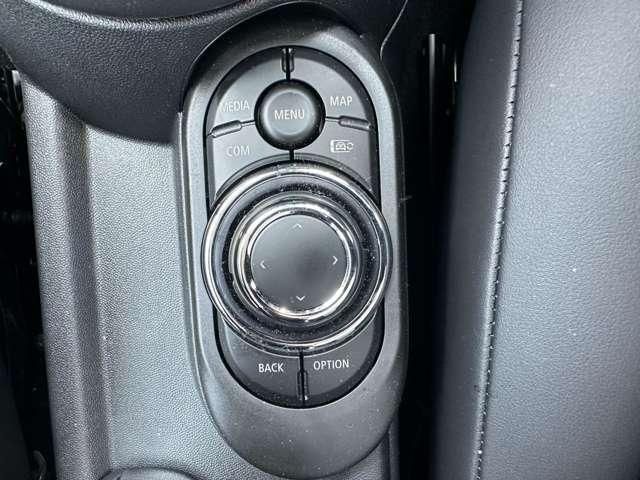 Bmw MINI 2023-02 9765-23