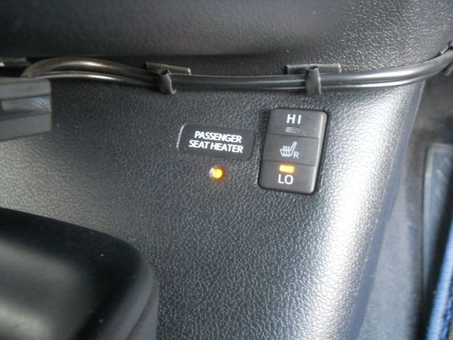 Toyota PRIUS 2017-02 3747-23