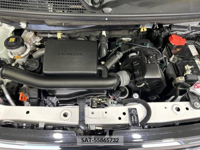 Honda N BOX CUSTOM 2021-11 211608-18
