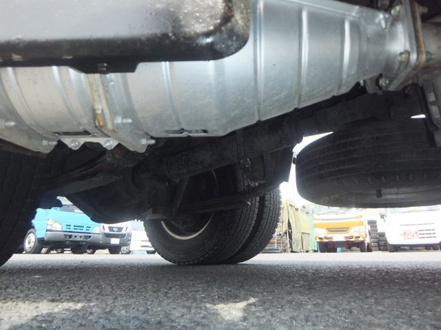 Isuzu ELF TRUCK 2008-02 1010-24