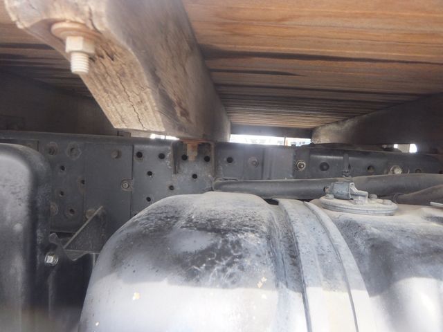 Isuzu ELF TRUCK 2008-02 1010-25