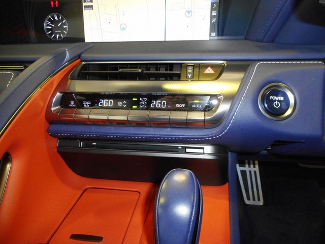 Lexus LC 2018-02 189911-15