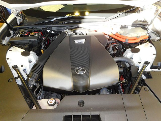 Lexus LC 2018-02 189911-29