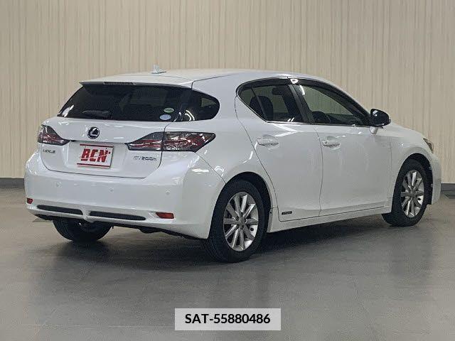 Lexus CT 2012-09 387922-2