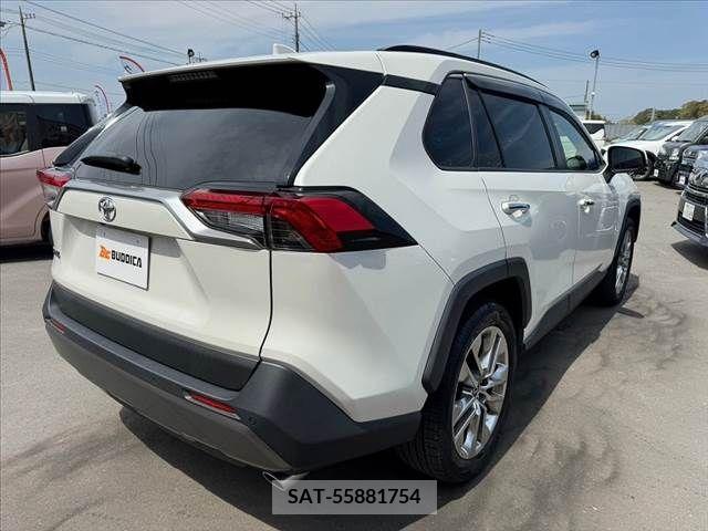 Toyota RAV4 2019-06 227953-14
