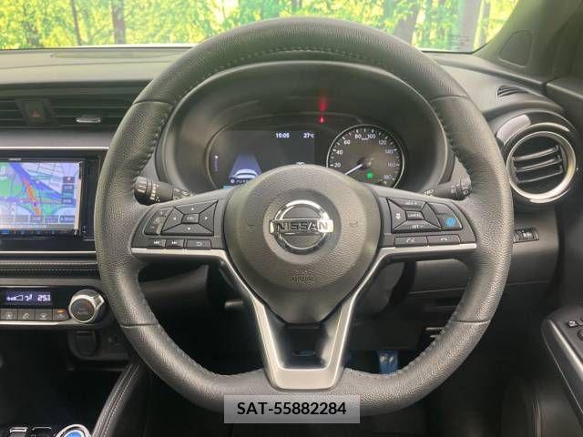 Nissan KICKS 2021-12 382206-11