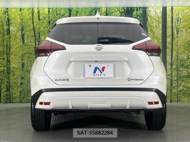 Nissan KICKS 2021-12 382206-15