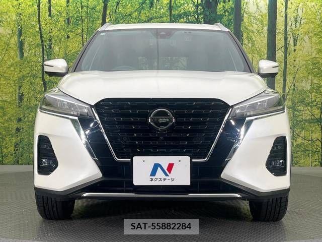 Nissan KICKS 2021-12 382206-14