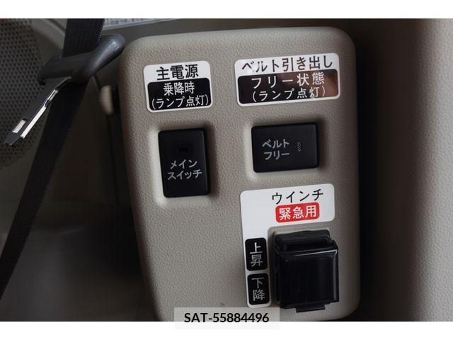 Daihatsu TANTO 2016-06 369322-27