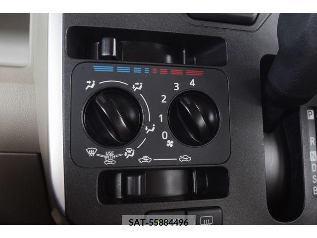 Daihatsu TANTO 2016-06 369322-28