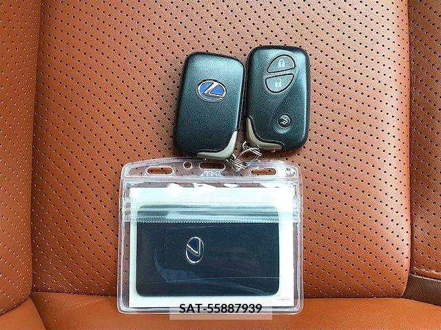 Lexus HS 2011-11 387627-23