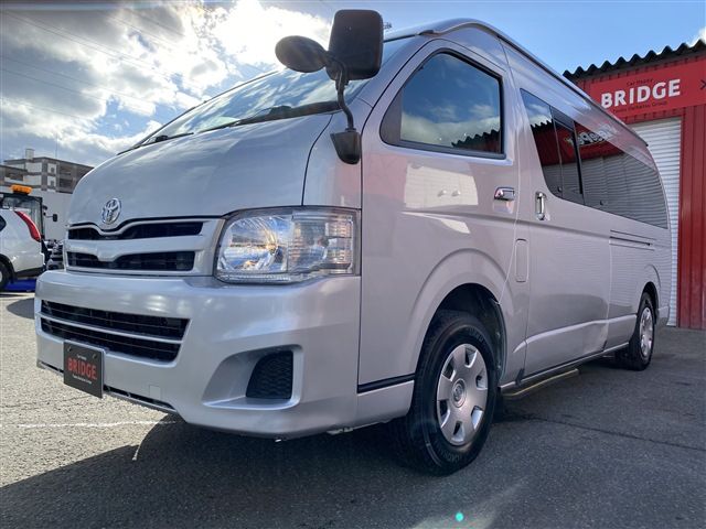 Toyota HIACE COMMUTER 2012-11 187617-2