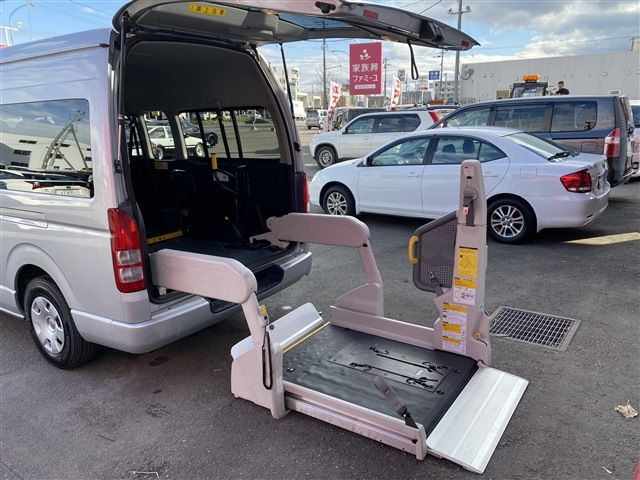 Toyota HIACE COMMUTER 2012-11 187617-17
