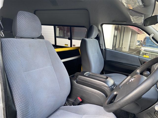 Toyota HIACE COMMUTER 2012-11 187617-12