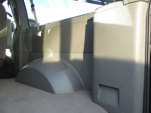 Chevrolet EXPRESS 2010-06 16722-20