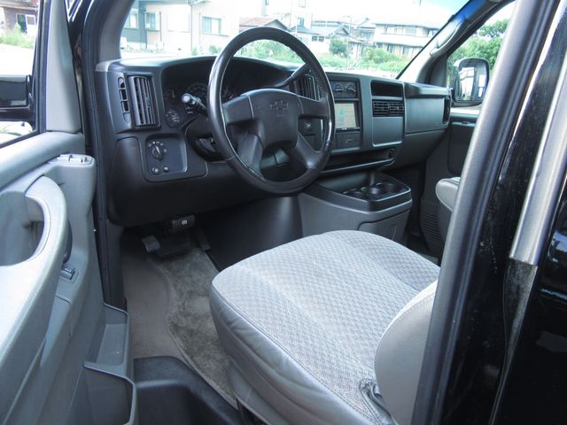Chevrolet EXPRESS 2010-06 16722-7