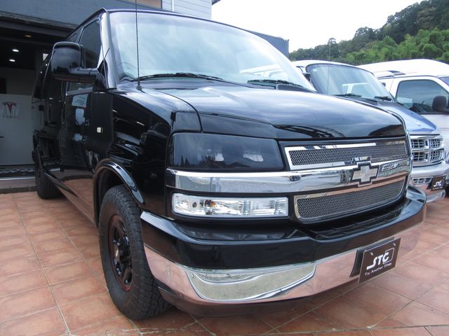 Chevrolet EXPRESS 2010-06 16722-2