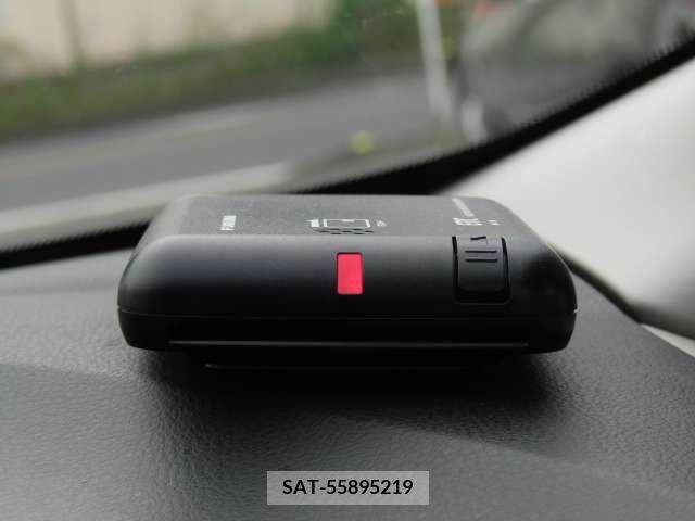 Nissan NOTE 2020-03 329388-3