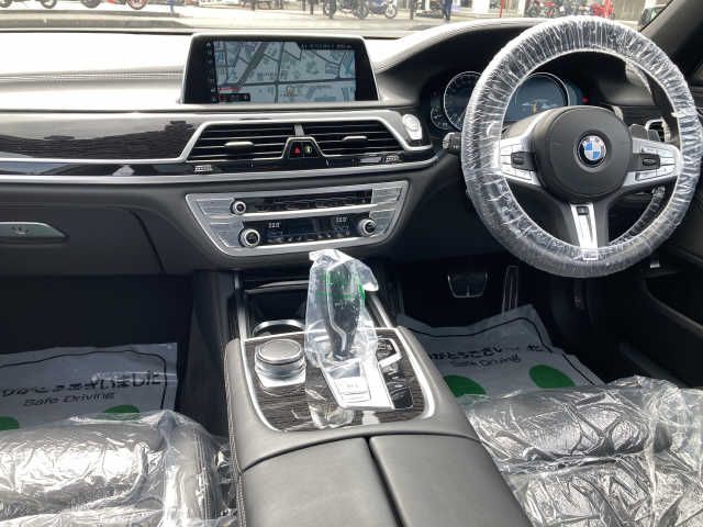 Bmw 7 SERIES 2017-11 189241-1
