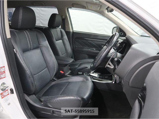 Mitsubishi OUTLANDER PHEV 2016-07 247524-3