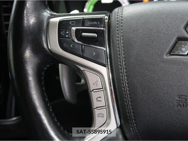 Mitsubishi OUTLANDER PHEV 2016-07 247524-20