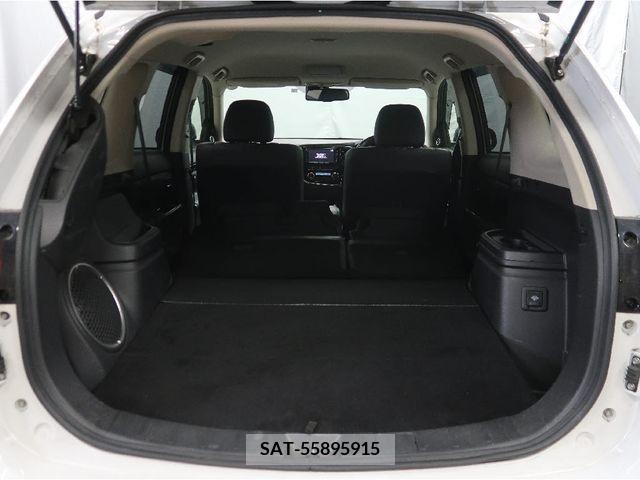 Mitsubishi OUTLANDER PHEV 2016-07 247524-8