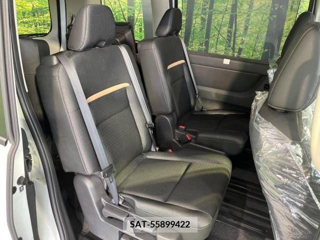 Nissan SERENA 2022-12 341996-9