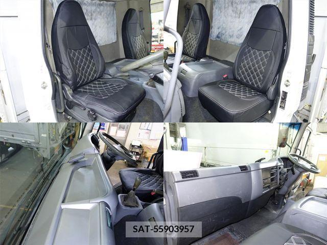 Mitsubishi FIGHTER 2006-12 390796-14