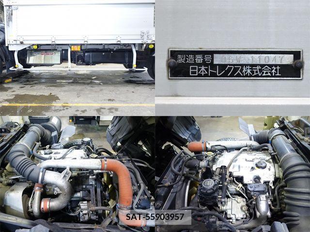 Mitsubishi FIGHTER 2006-12 390796-12