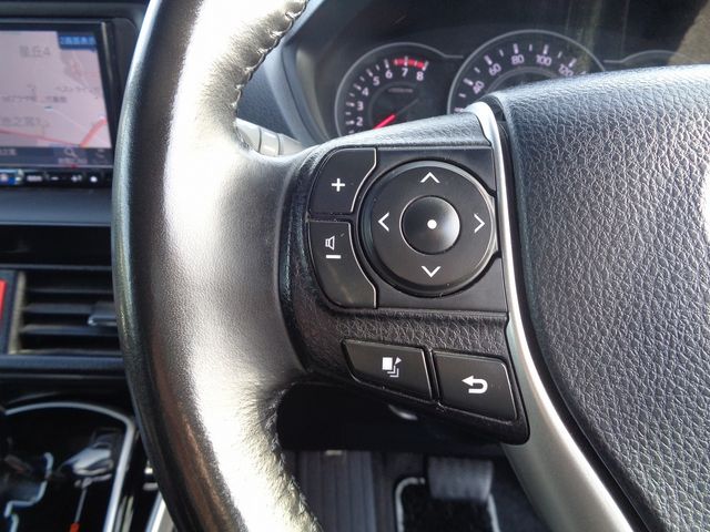 Toyota VOXY 2020-11 17163-19