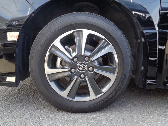 Toyota VOXY 2020-11 17163-29