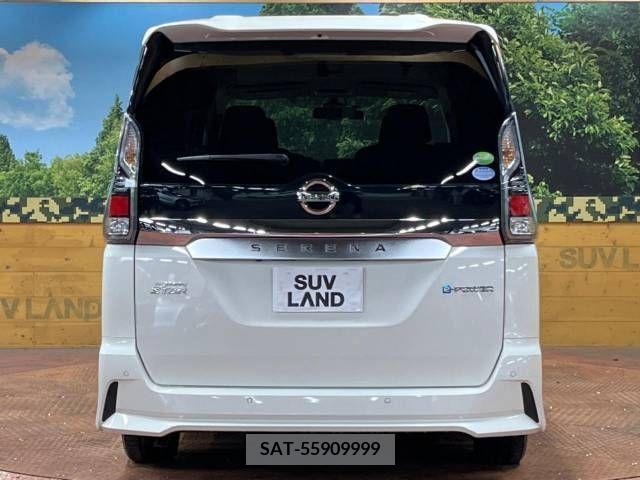 Nissan SERENA 2018-08 324969-15