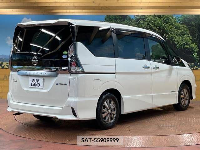 Nissan SERENA 2018-08 324969-17