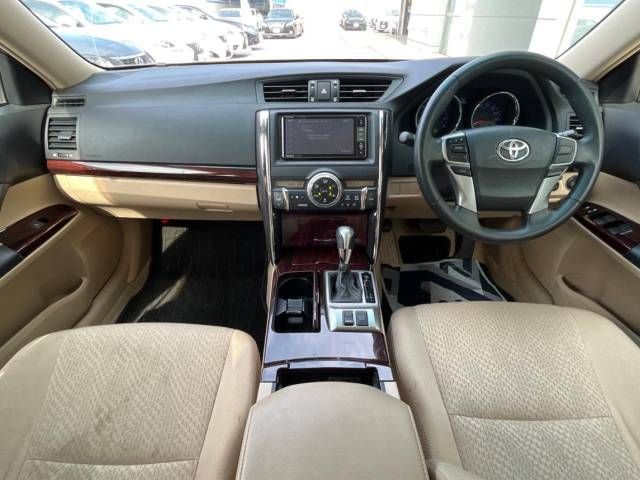 Toyota MARK X 2011-02 13248-1